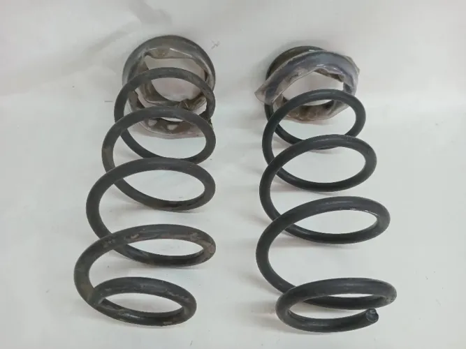 Par Molas Traseiras Vw Polo/virtus Originais Usadas 
