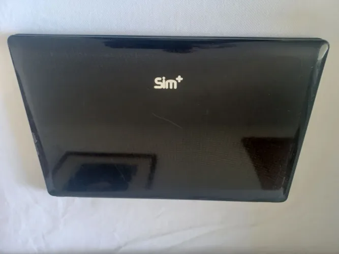 Gabinete do notebook positivo sim 2500 em excelente estado. 
