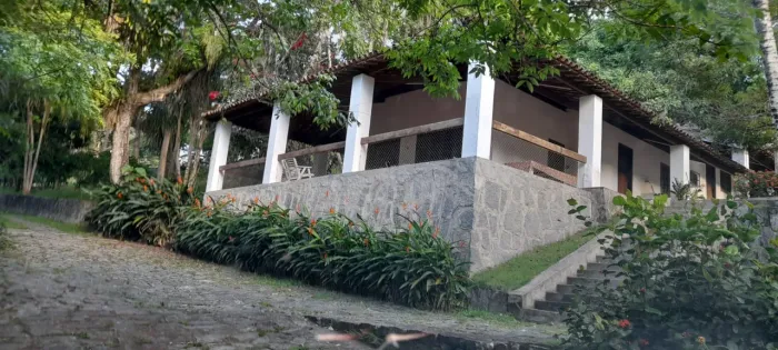 Fazenda/Sítio/Chácara para venda com 180 metros quadrados com 5 quartos em Bonança - Moren