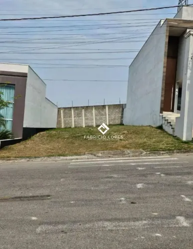 Ótimo lote para venda em condomínio fechado no Villa Branca em Jacareí/SP