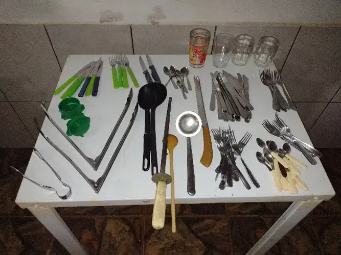 Conjunto Talheres 90 peças variadas