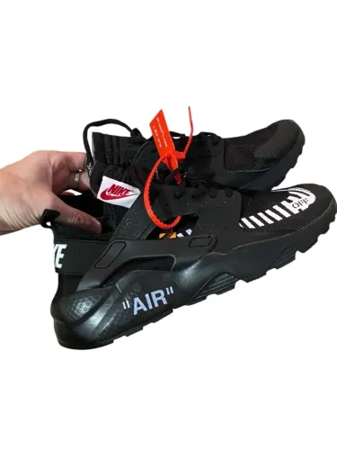 Nike Huarache Off-White