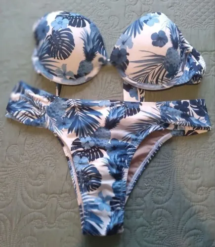 Biquíni estampado lindo