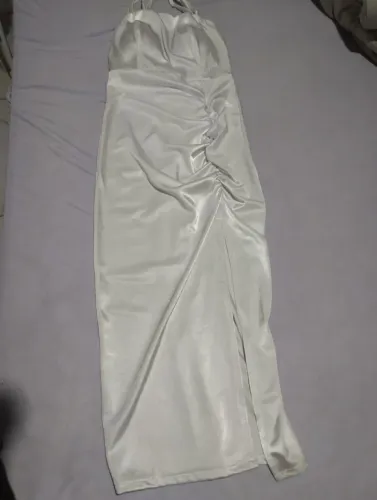 Vestido Midi de Cetim