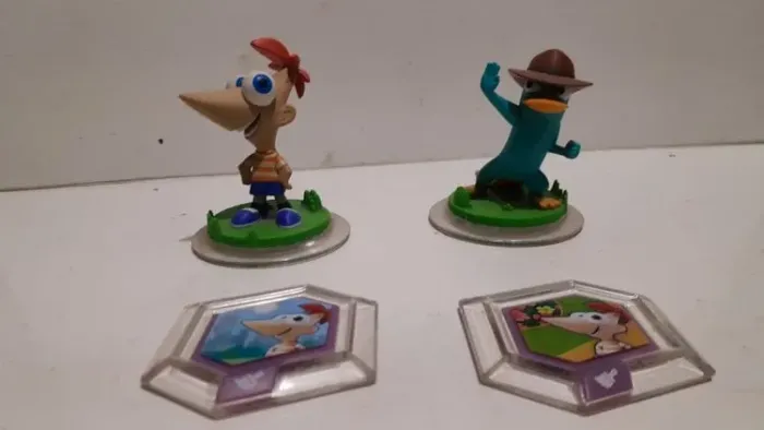 Disney infinity toy box pack phineas & perry. o ornitorrinco