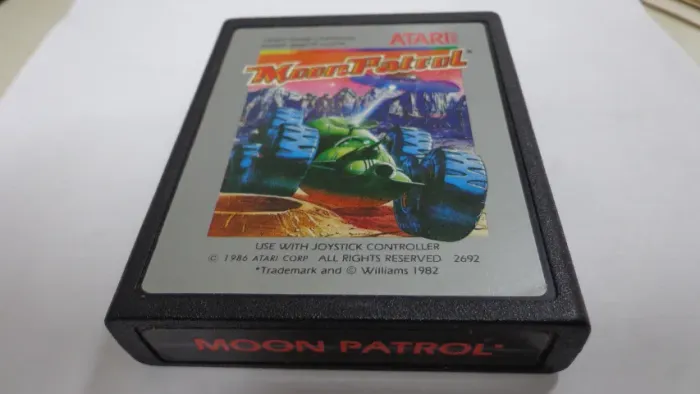 Moon Patrol Original Atari 2600 Label Silver (Usado)