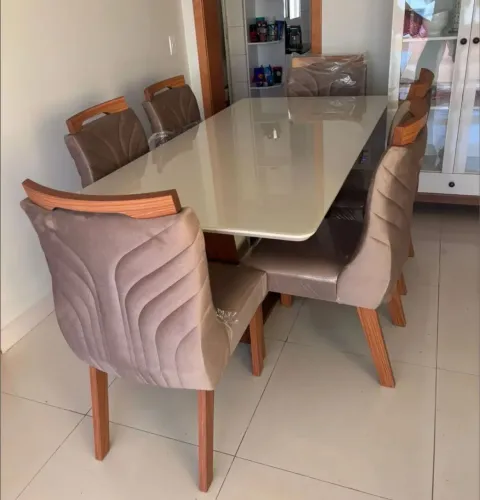 Mesa de jantar Lorena com 6 cadeiras moderna luxy