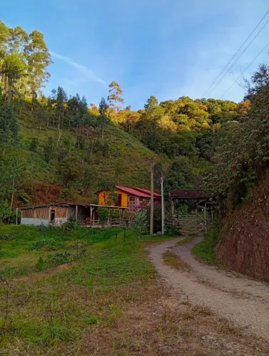 ANITÁPOLIS/SC - Lindo sítio pronto para morar com 7.8 hectares