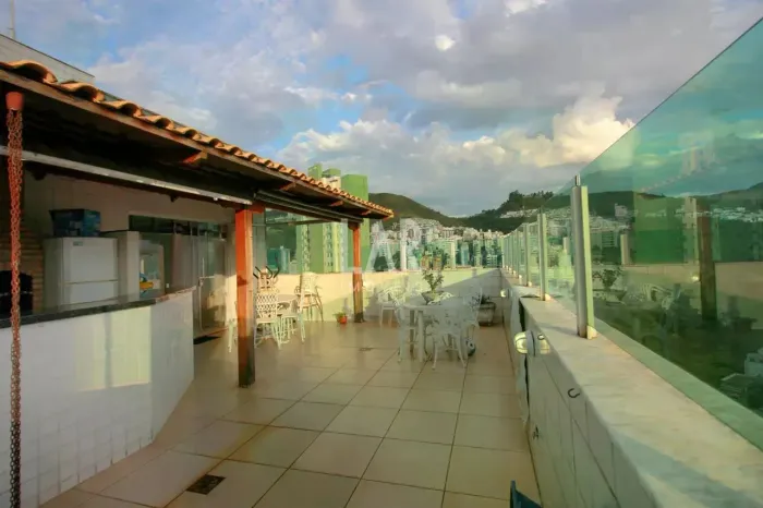 Cobertura à venda, 3 quartos, 1 suíte, 3 vagas, Buritis - Belo Horizonte/MG