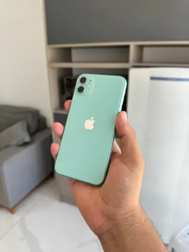 iPhone 11 64 gigas nunca aberto