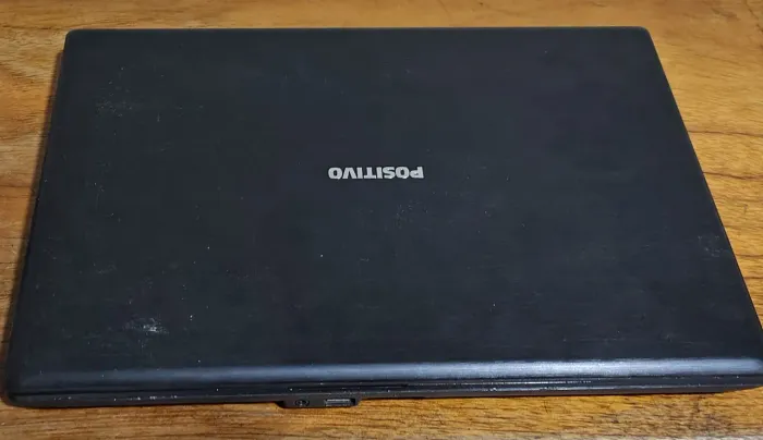 Notebook Positivo Unique S1991- Liga sem video