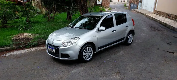 Renault Sandero Expression Hi-flex 1.6 8V 5P 2012