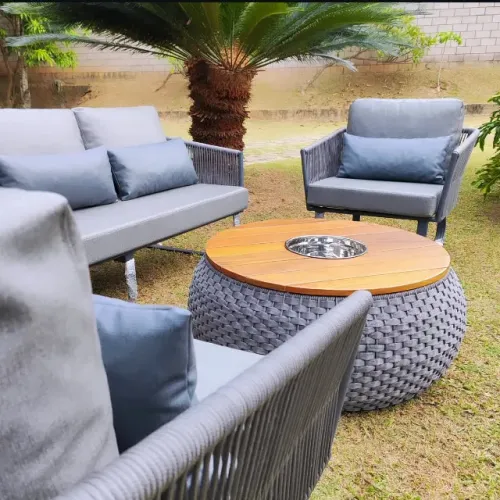 CONJUNTO COMPLETO SOFÁ + CHAMPANHEIRA