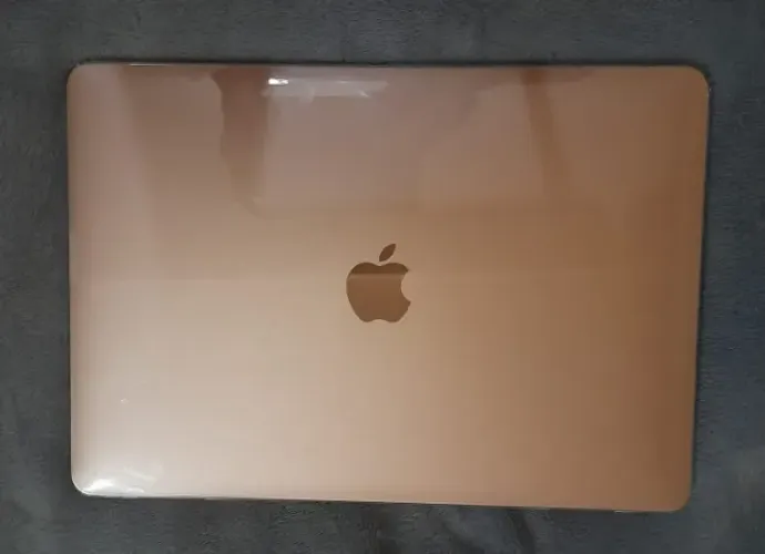 MacBook Apple