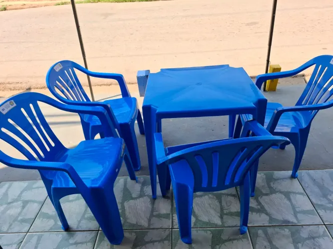 JOGO DE MESA AZUL 