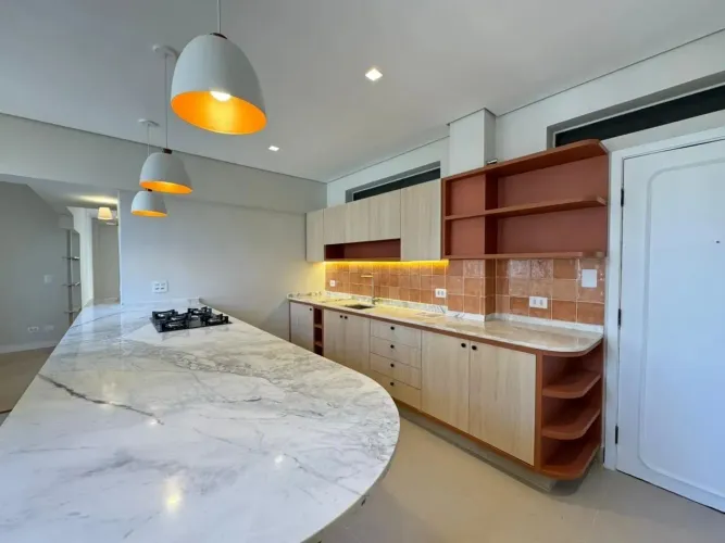 DOM JOÃO VI - R$ 765.000, Apartamento à venda, 3 Quantos (1 Suíte), 148m², 2 vagas, Centro