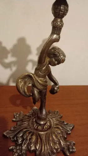 CANDELABRO DIONÍSIO BRONZE BANHADO EM PRATA PARA CINCO VELAS - EM PERFEITO ESTADO -VINTAGE