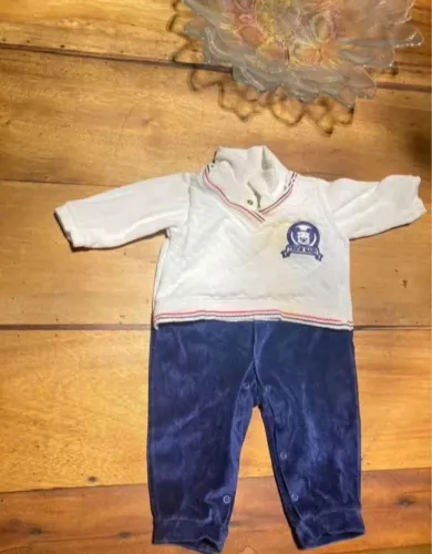 Lote roupinhas de bebê: Tigor T. Tigre Baby e Reserva (R$ 15,00 CADA).