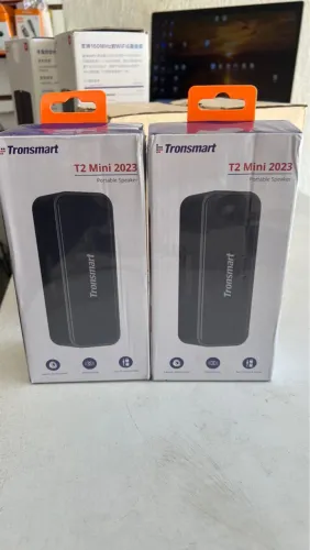 Alto-falante portátil Tronsmart T2 mini 2023 com bluetooth impermeável preto 110V/220V