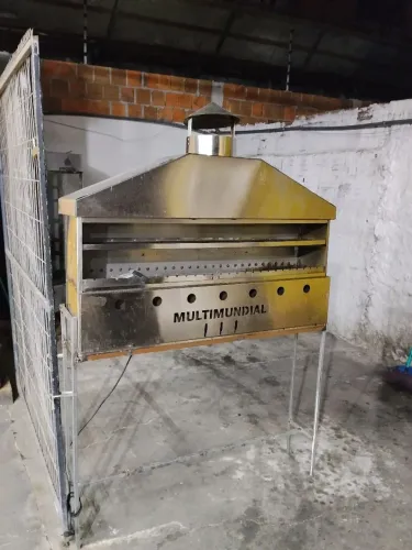 Churrasqueira profissional giratória 