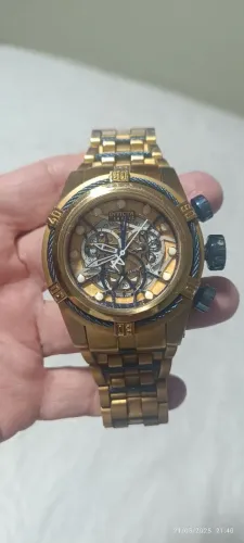 Relógio de luxo INVICTA