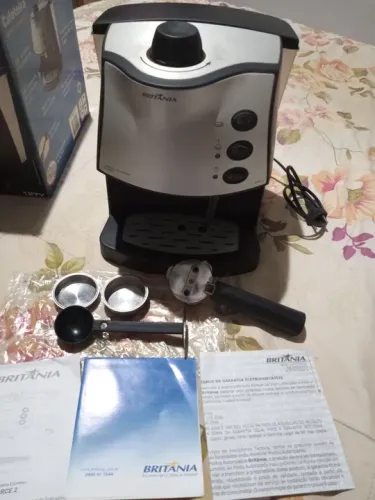 Máquina de café Expresso Britânia 15 bar