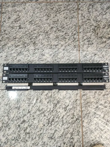 Patch Panel AMP Category 5e 24 Portas
