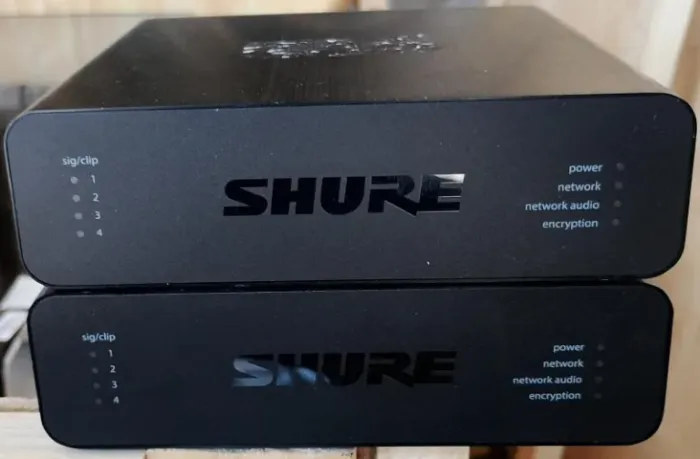 Interface De Áudio Shure Ani4out-block Para Rede 