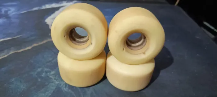 Rodas de Skate Moska 62 mm 90A Bowl & Banks Edição Limitada