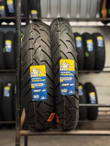 Par de Pneu Michelin Anakee Road 150/70-17 e 110/80-19 Bmw GS310 GS750/V-strom 650