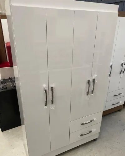 Guarda roupa 4 portas - entrego hoje