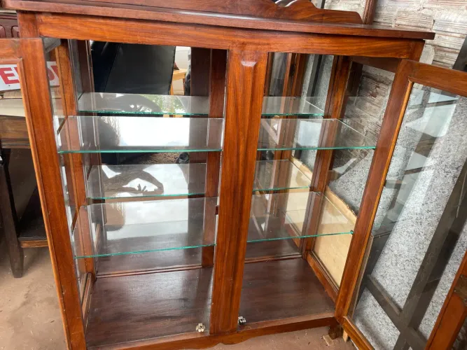 Cristaleira (Cerejeira)