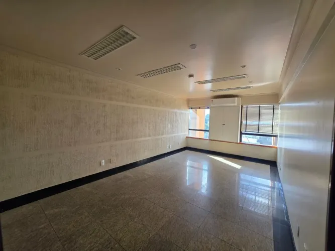 VENDO (DUAS SALAS COMERCIAS) RIO NEGRO CENTER