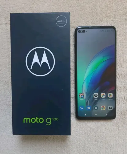 Celular moto g 100 tem todos os acessórios