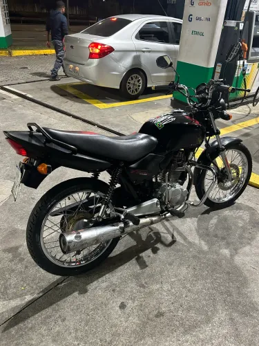 Moto boa para trecho
