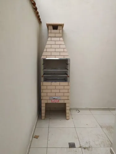 Churrasqueira Pré Moldada Média Trabalhada Tijolinho