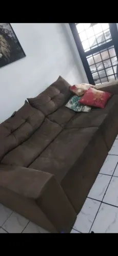 Sofá retrátil e reclinável 