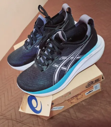 Tenis Asics- Gel Nimbus 27