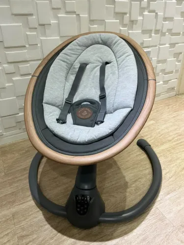 Cadeira de balanço para bebê Maxi-Cosi Cassia elétrica essential graphite