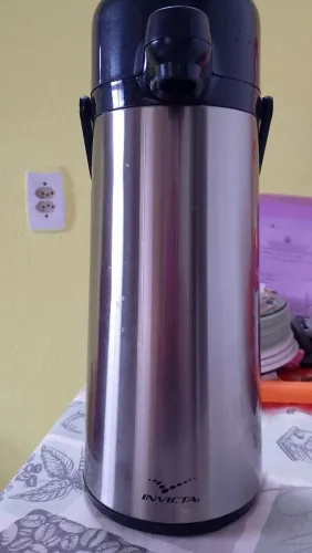 Vendo garrafa térmica de café inox inquebrável da marca INVICTA, de 2 LT.