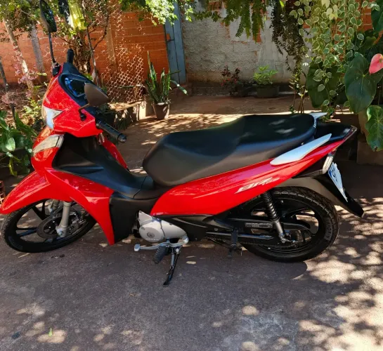 BIZ 125i 2023 FLEX - IMPECÁVEL