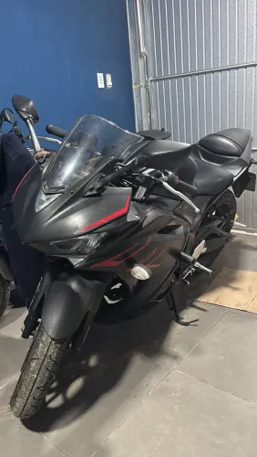 Yamaha R3