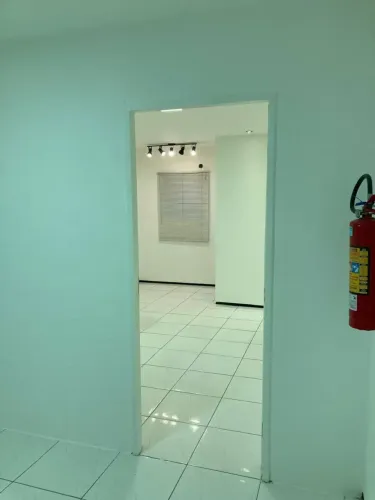 Escritório para aluguel tem 30 metros quadrados em Messejana - Fortaleza - CE