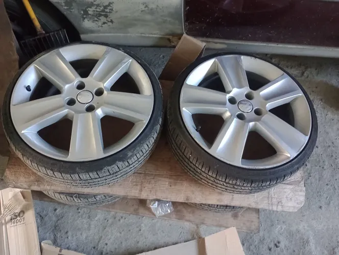 Rodas Aro 17 com 4 Pneus novos