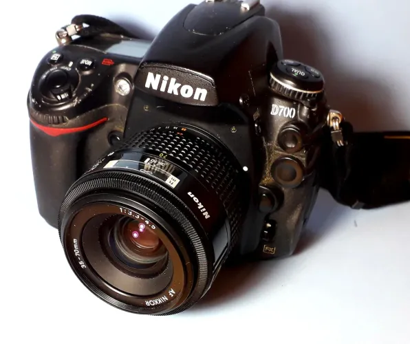 Nikon D700