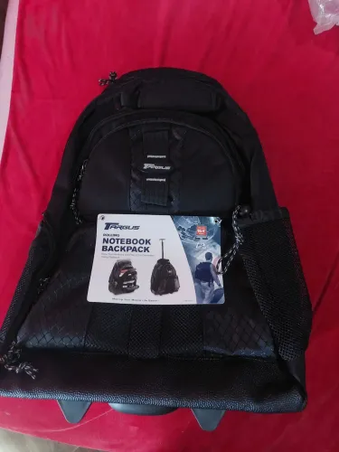 Mochila notebook com rodinhas