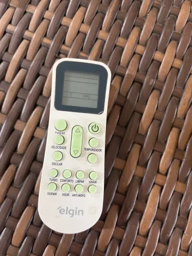 Controle remoto de ar-condicionado 