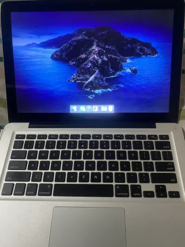 Mac Book 2011