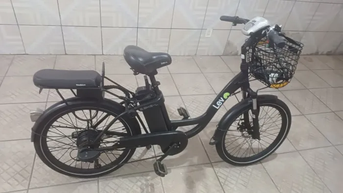 Bicicleta Elétrica LEV E-BIKE-L praticamente sem uso