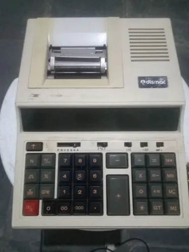 Calculadora de Mesa Dismac